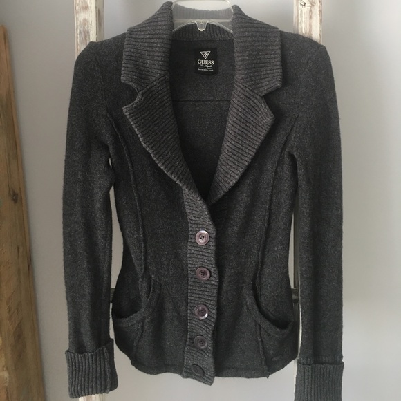 Guess Sweaters - Guess sweater/jacket