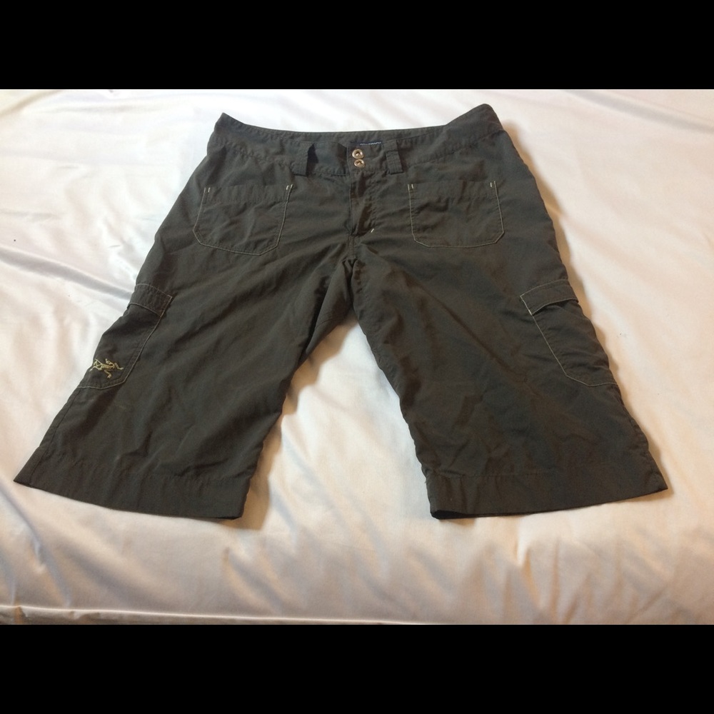 Arc'teryx lightweight breathable Womens short