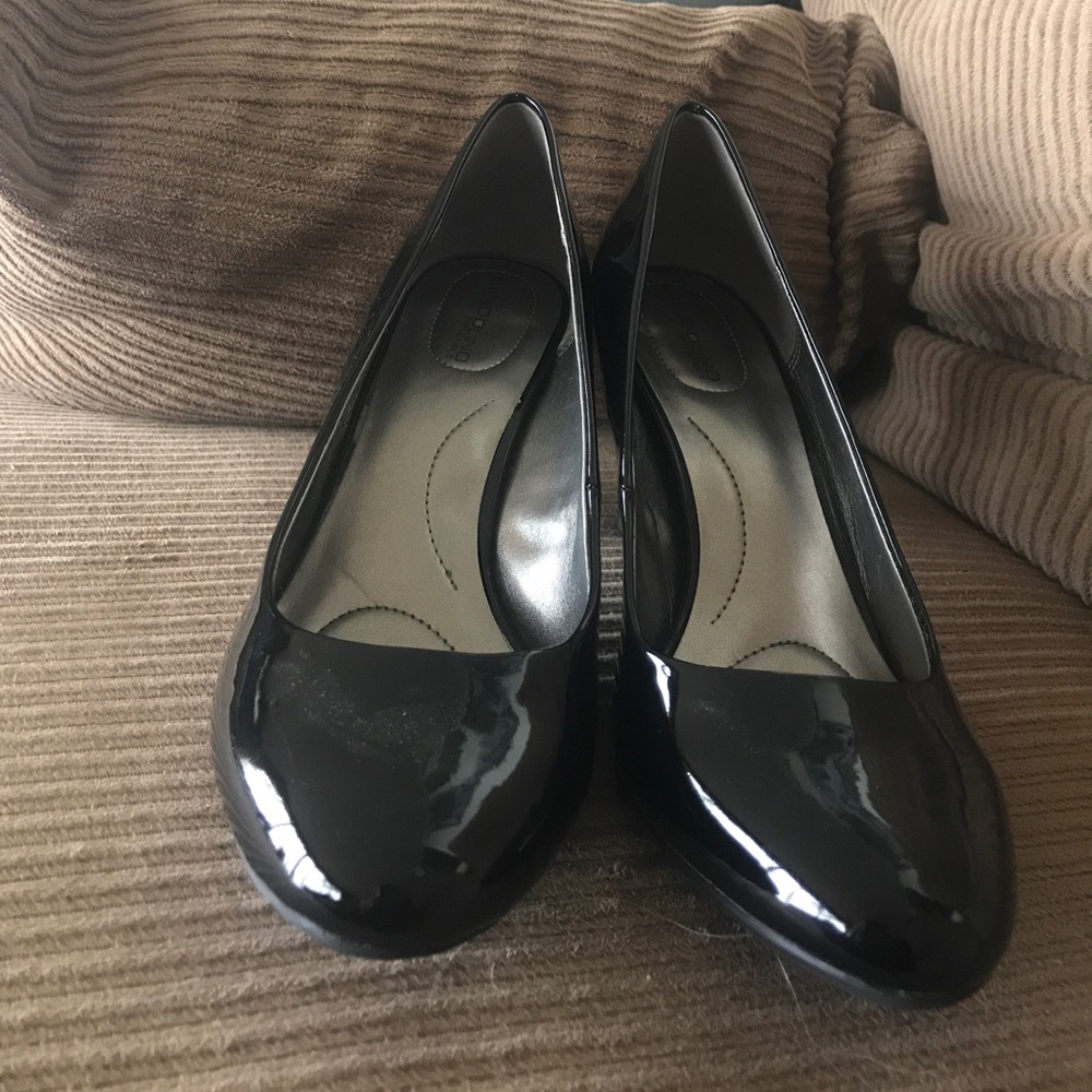 Black Patent Leather Pumps