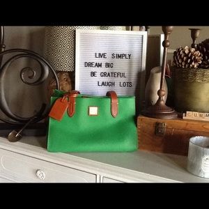 Kelly Green Dooney & Bourke small shopper tote