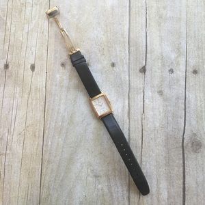 Vintage Leather Seiko Presage Quartz Watch