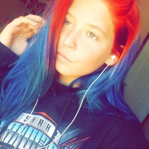 Meet your Posher, Lex