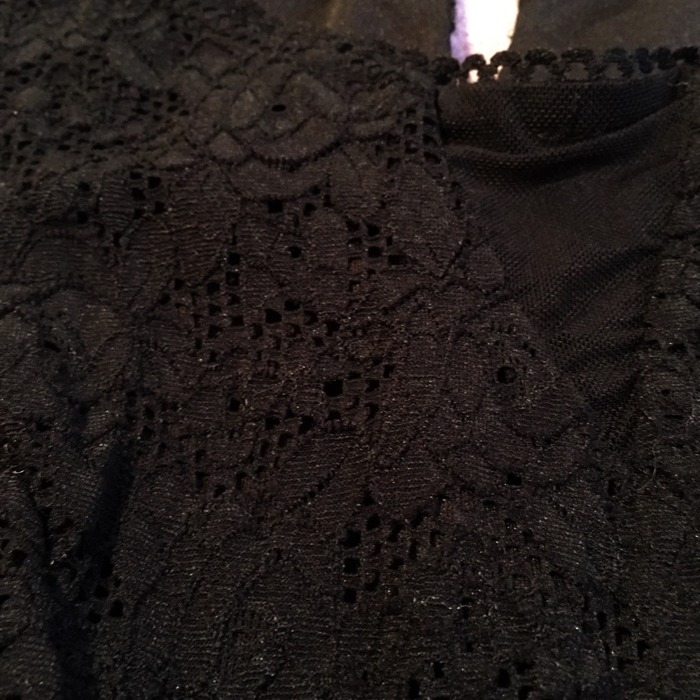 LBD - Picture 3 of 4