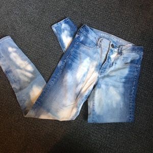 American eagle brand whitewash jeans