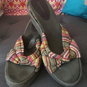 ☀️👓Old Navy Colorful Striped Wedges👓☀️
