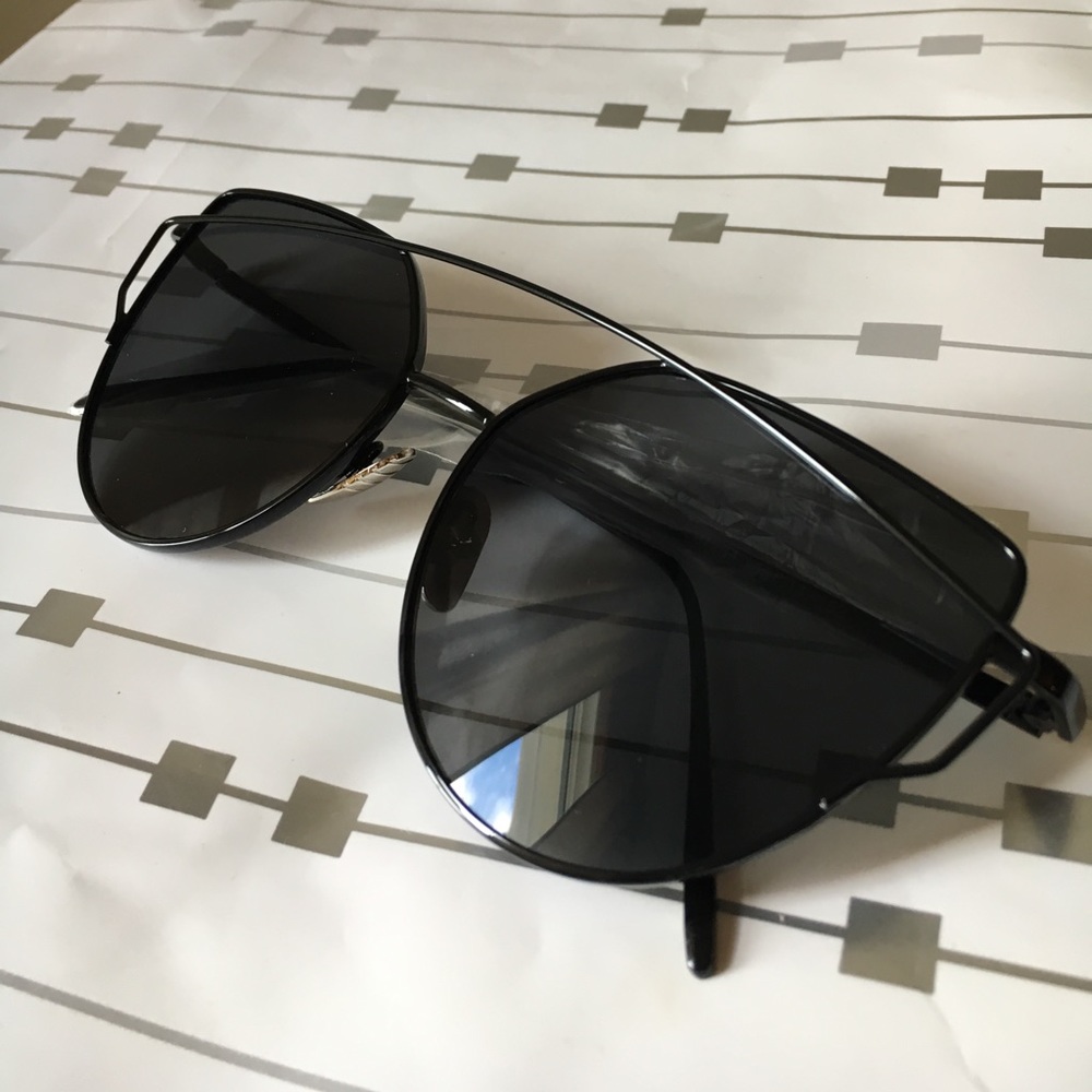 Cat Eyed Black Sunglasses