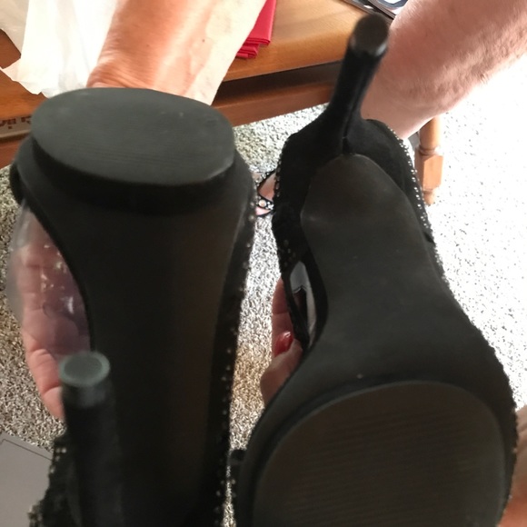 BCBGMAXAZARIA SHOES -SUPER SALE- - Picture 5 of 6