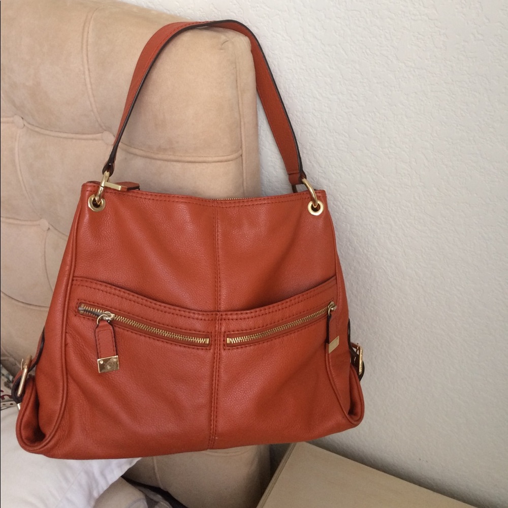 Awesome MK shoulder bag for sell