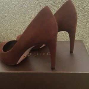 AUTHENTIC Gucci heels brown suede  37.5
