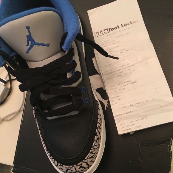 sport blue 3s on feet