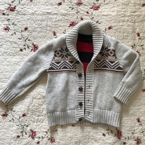 Adorable knit sweater🍂🍁