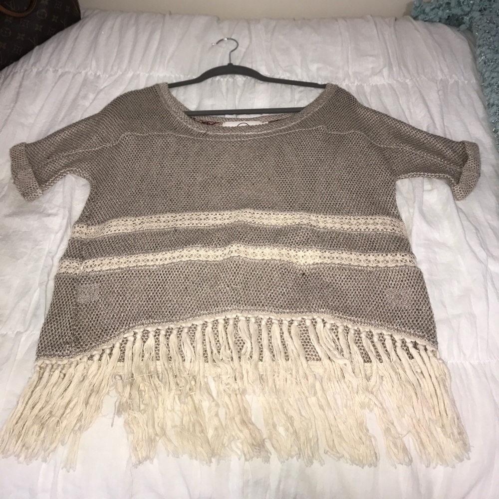 Crochet top with fringe detail