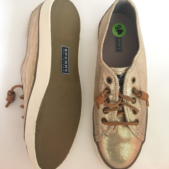 BRAND NEW Gold Serry Top Sider Sea cost - Picture 2 of 6