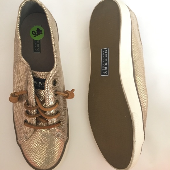 BRAND NEW Gold Serry Top Sider Sea cost - Picture 3 of 6