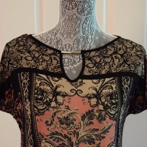 Short Sleeve Patterned Top