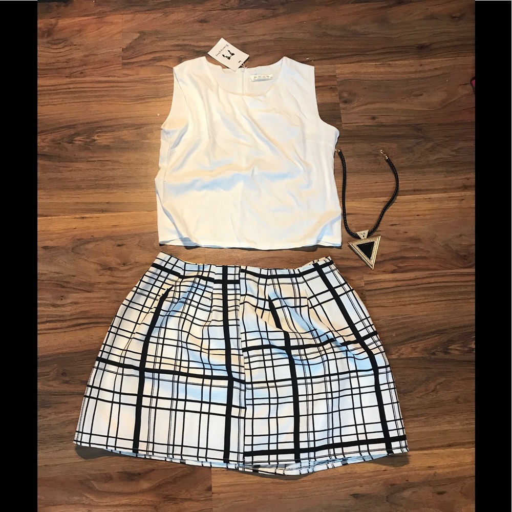 Korean Fashion Two-Piece Plaid Dress; White Top