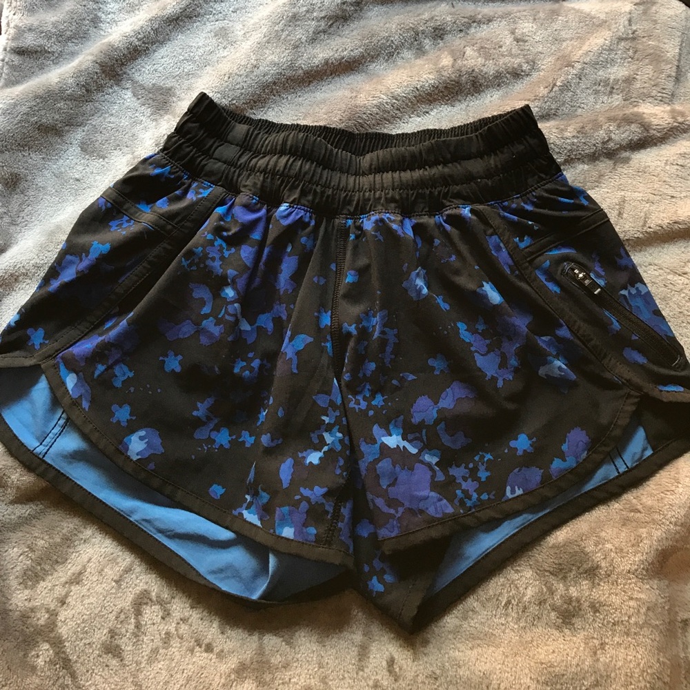 Lululemon Tracker Short V