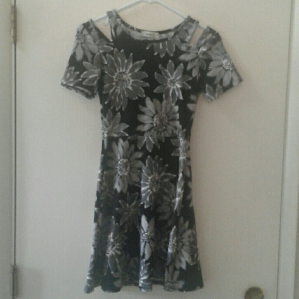 Noble U dress