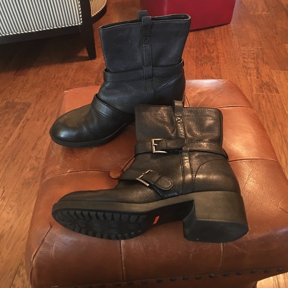 Cole Hahn, 9B awesome leather boots with Nike Air! - Picture 4 of 4