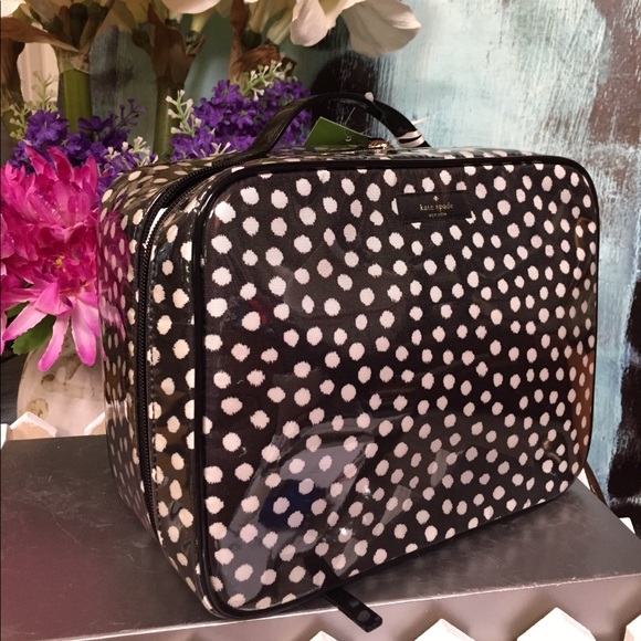 kate spade Handbags - Kate Spade Travel Case