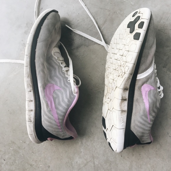 SOLD - Picture 4 of 8