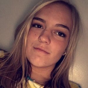 Meet your Posher, Savannah