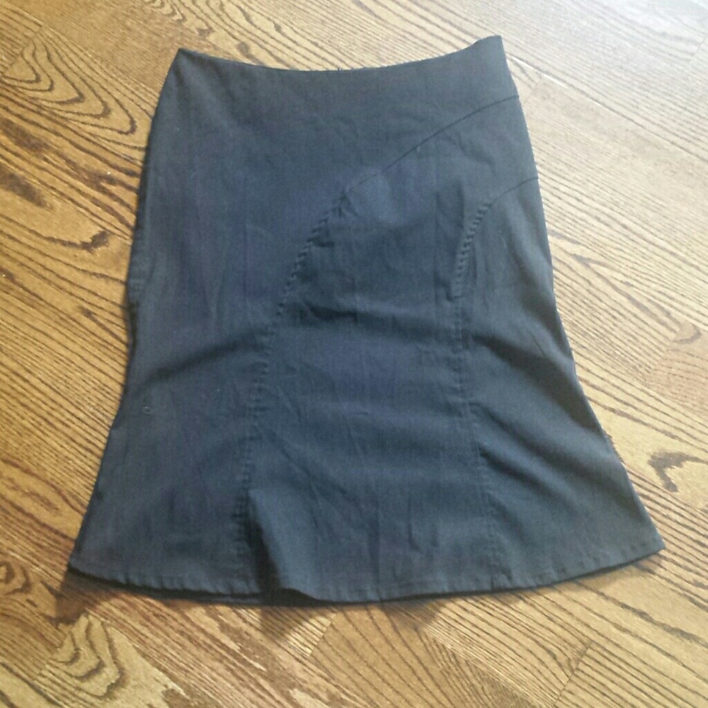 Black trumpet a line pencil skirt