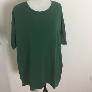 EUC LuLaRoe Irma Large Hunter Green