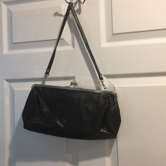 Black Nine West purse - Picture 5 of 7