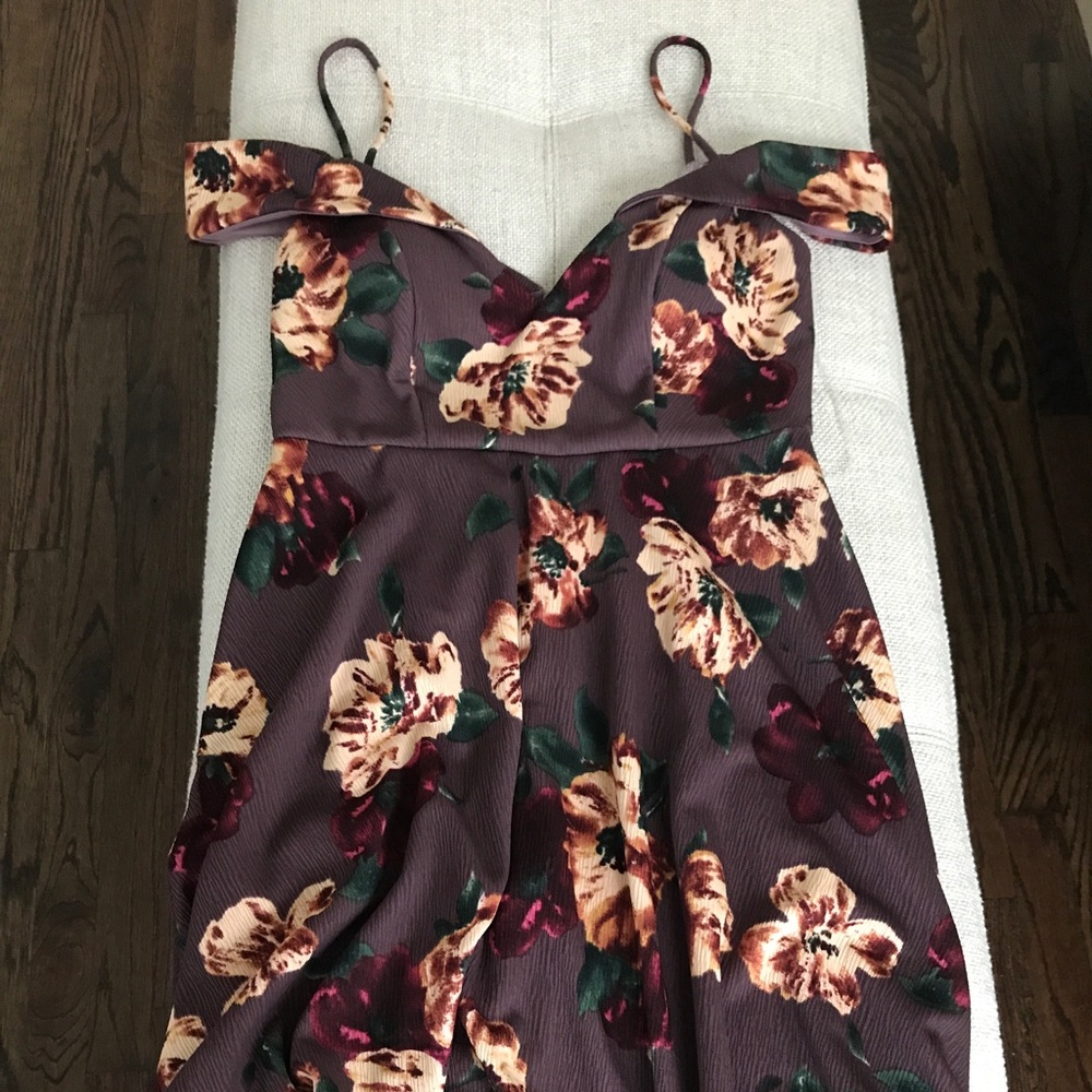 Off the shoulder flower dress!!!