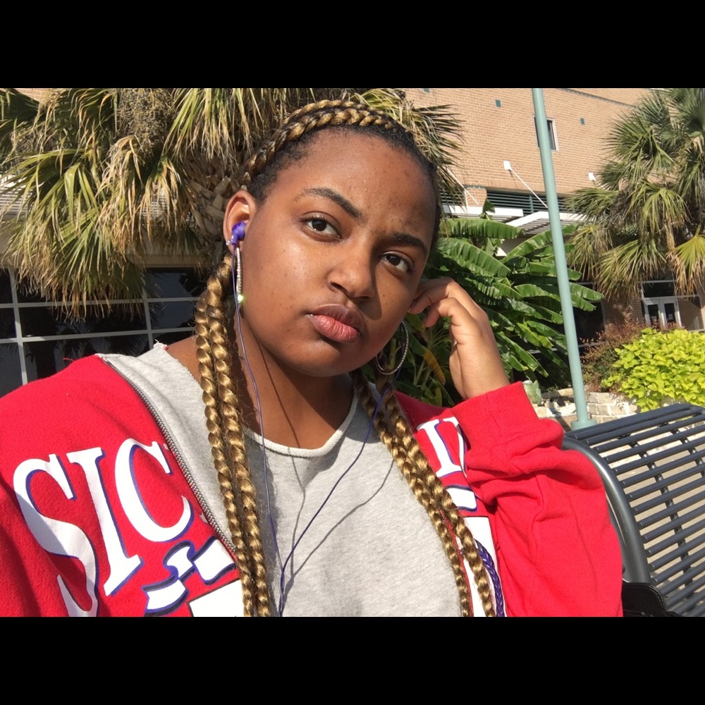 Meet your Posher, Amber