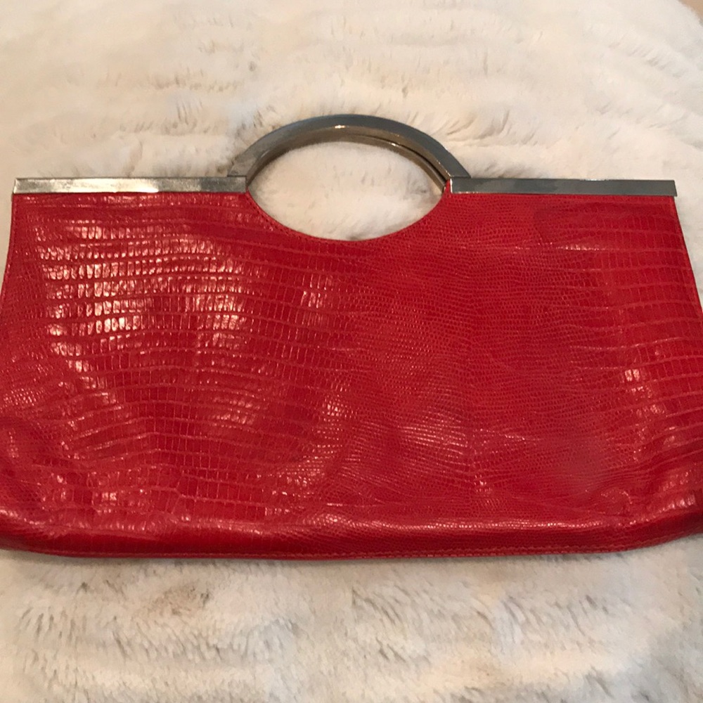 Red crocodile clutch 💋