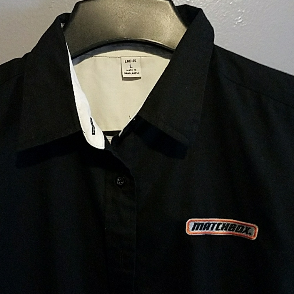 Matchbox Button Up - Picture 4 of 4