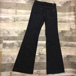 7 for all mankind Ginger sz 28 super dark wash !