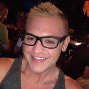 Meet your Posher, Josh