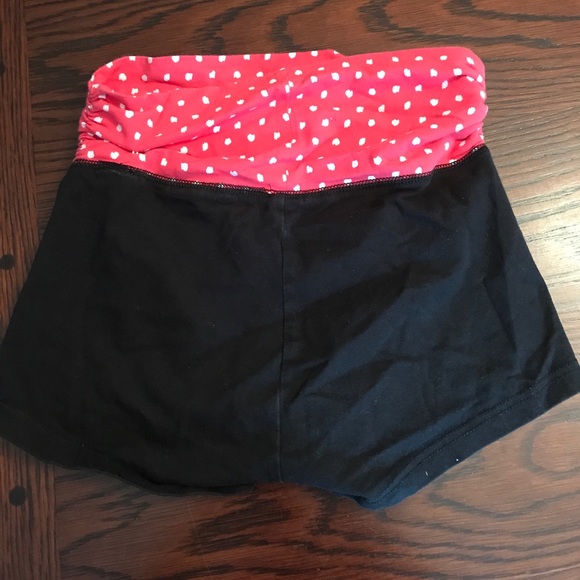 Black Aerie Gym Booty Shorts - Picture 3 of 3