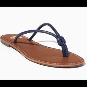 Navy nautical knot flip flops size 6