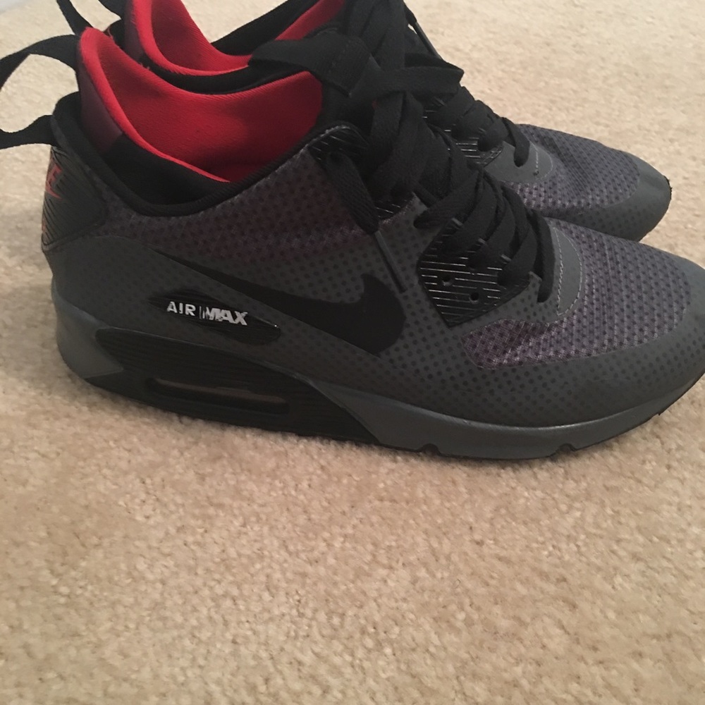 Boys Nike Air Max tennis