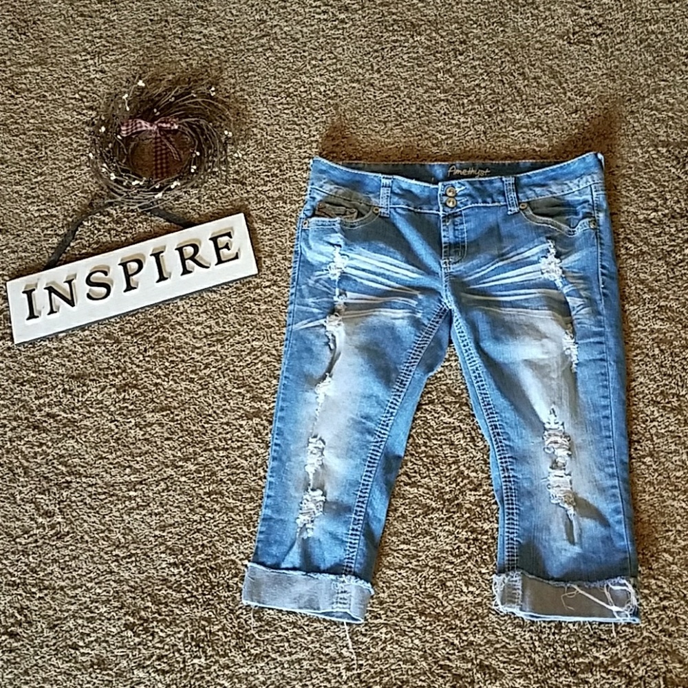 Amethyst Capri jeans