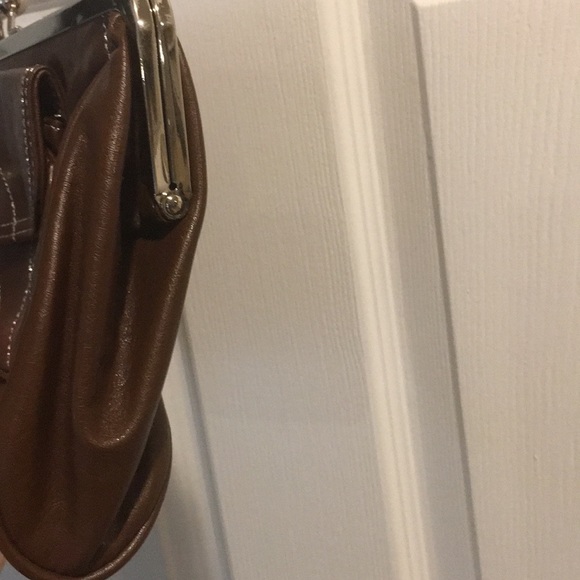 Brown Nine West purse - Picture 5 of 6