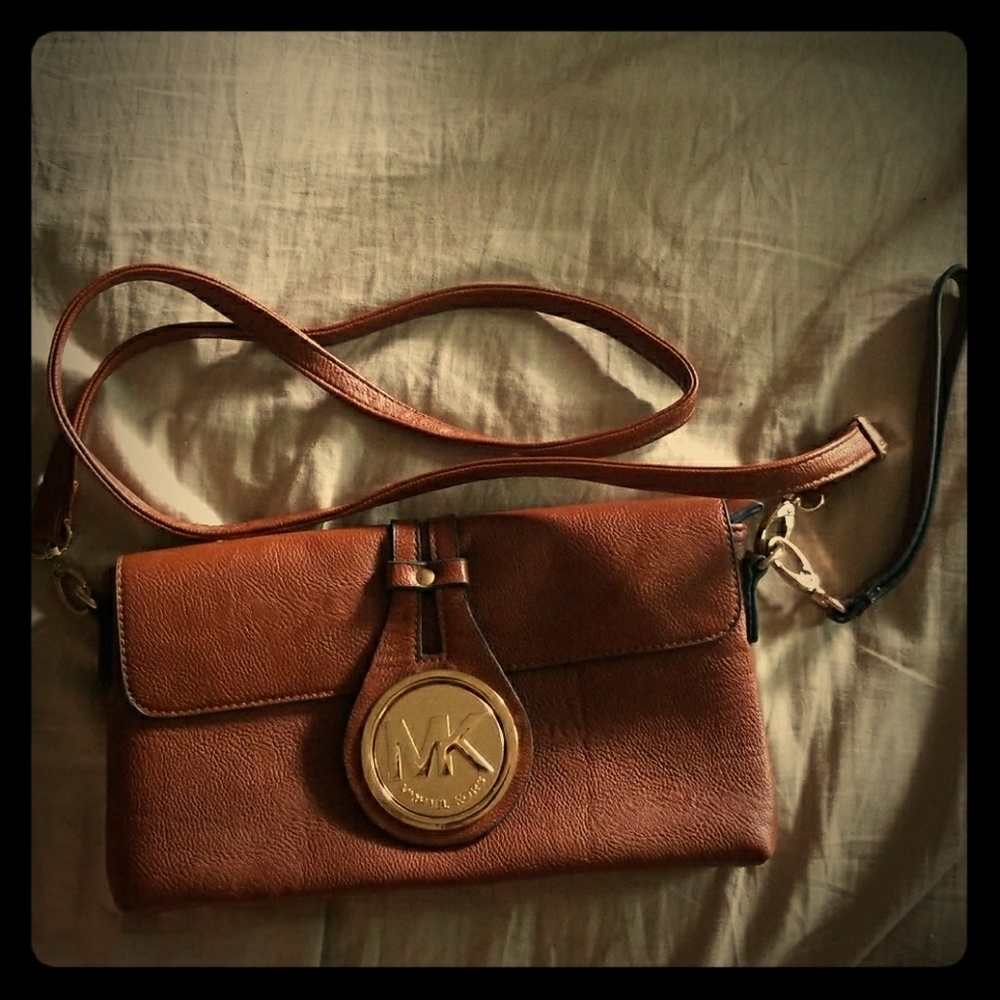 Hand bag