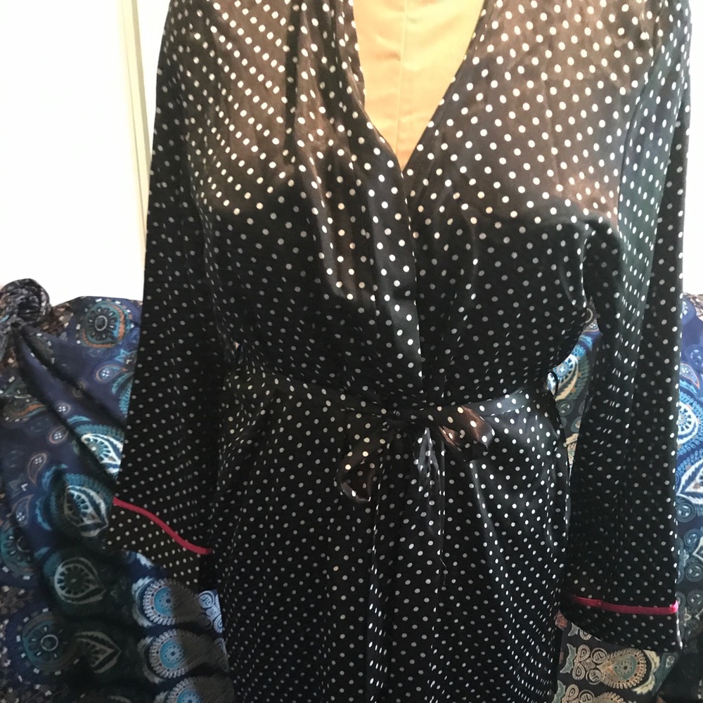 Black Polka Dot Rob