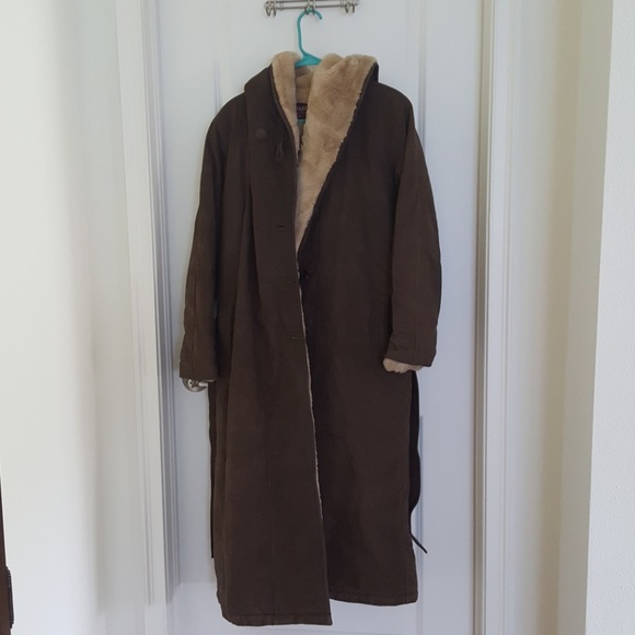 Ladies Winter Coat - Picture 1 of 3