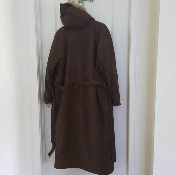 Ladies Winter Coat - Picture 3 of 3