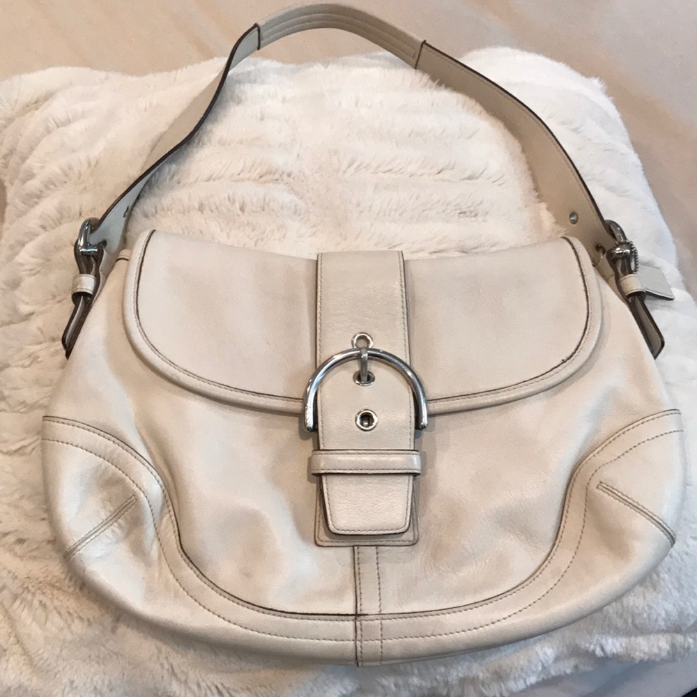 Coach leather shoulder bag 💼