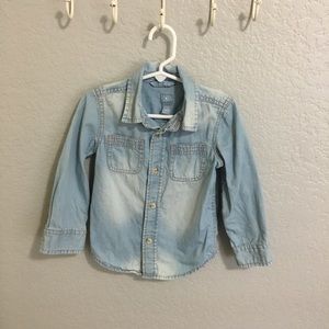 Gap chambray button up