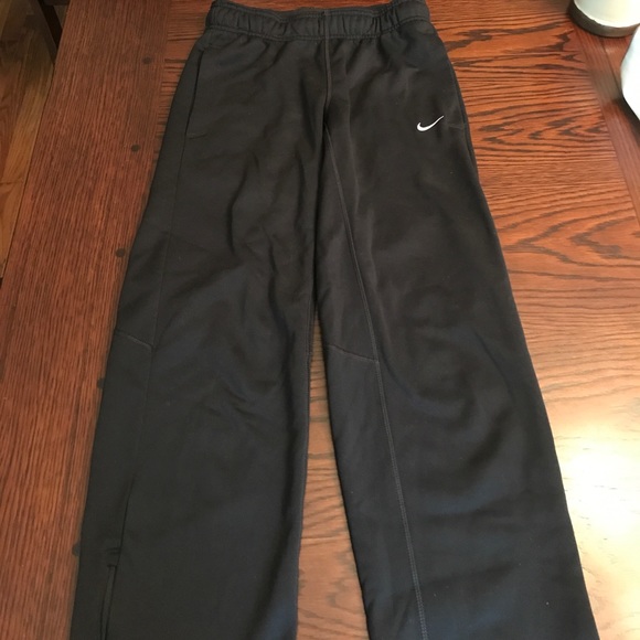 Nike XS Women's Black Sweatpants - Picture 1 of 2