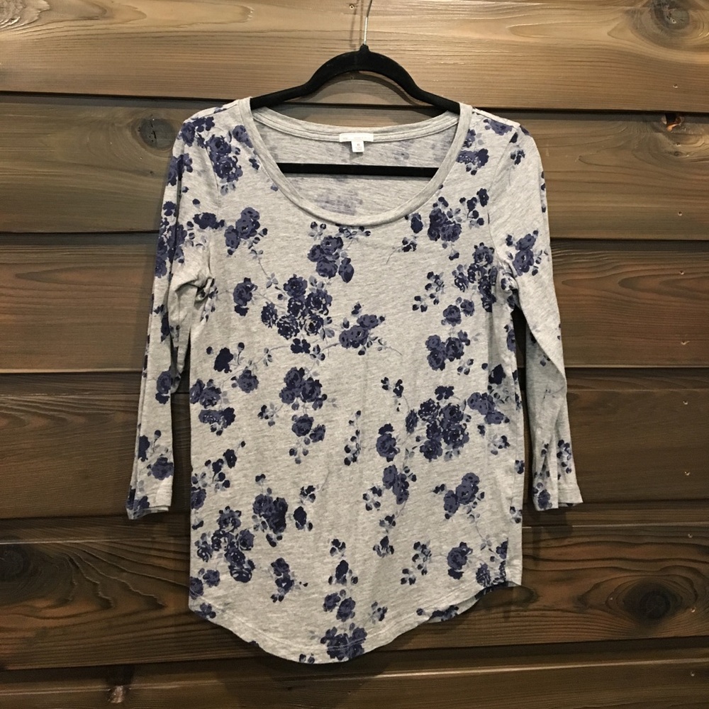 Women's XS Gap Floral Print 3/4 Sleeve Tshirt
