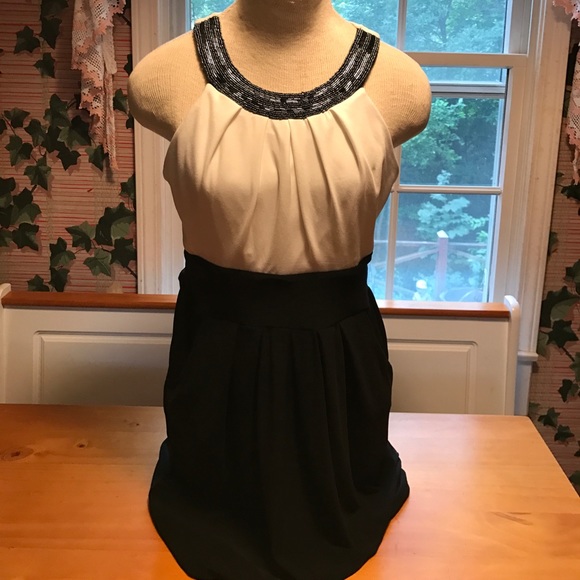 GONE TO GOODWILL!! Black off white dress - Picture 2 of 8