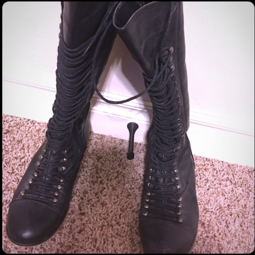 Madden girl lace up boots size 7